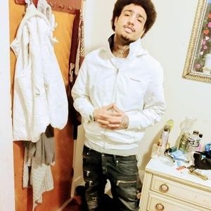 Meet your Posher, Brandon